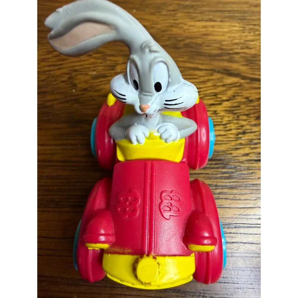 Vintage 1992 Warner Bros Looney Tunes Bugs Bunny Daffy Duck Toy Cars Set of 2